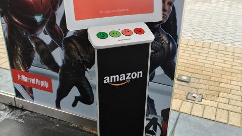 Presented by Amazon Feedback Stand