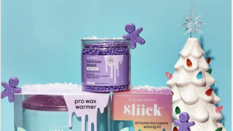 Salon Perfect Walmart 'Holiday Giveaway' Facebook Update