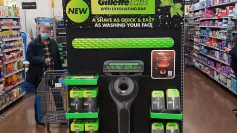 GilletteLabs 'As Quick And Easy' Endcap Display